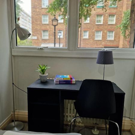 2 Bedrooms Flat In Great Location! 伦敦 外观 照片