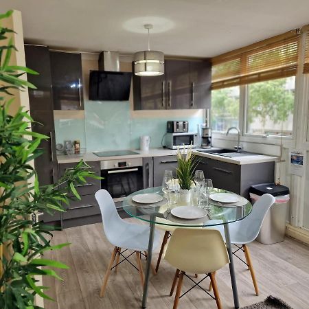 2 Bedrooms Flat In Great Location! 伦敦 外观 照片